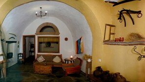 Rom – standard | Safe på rommet, individuelt dekorert, individuelt innredet og skrivebord