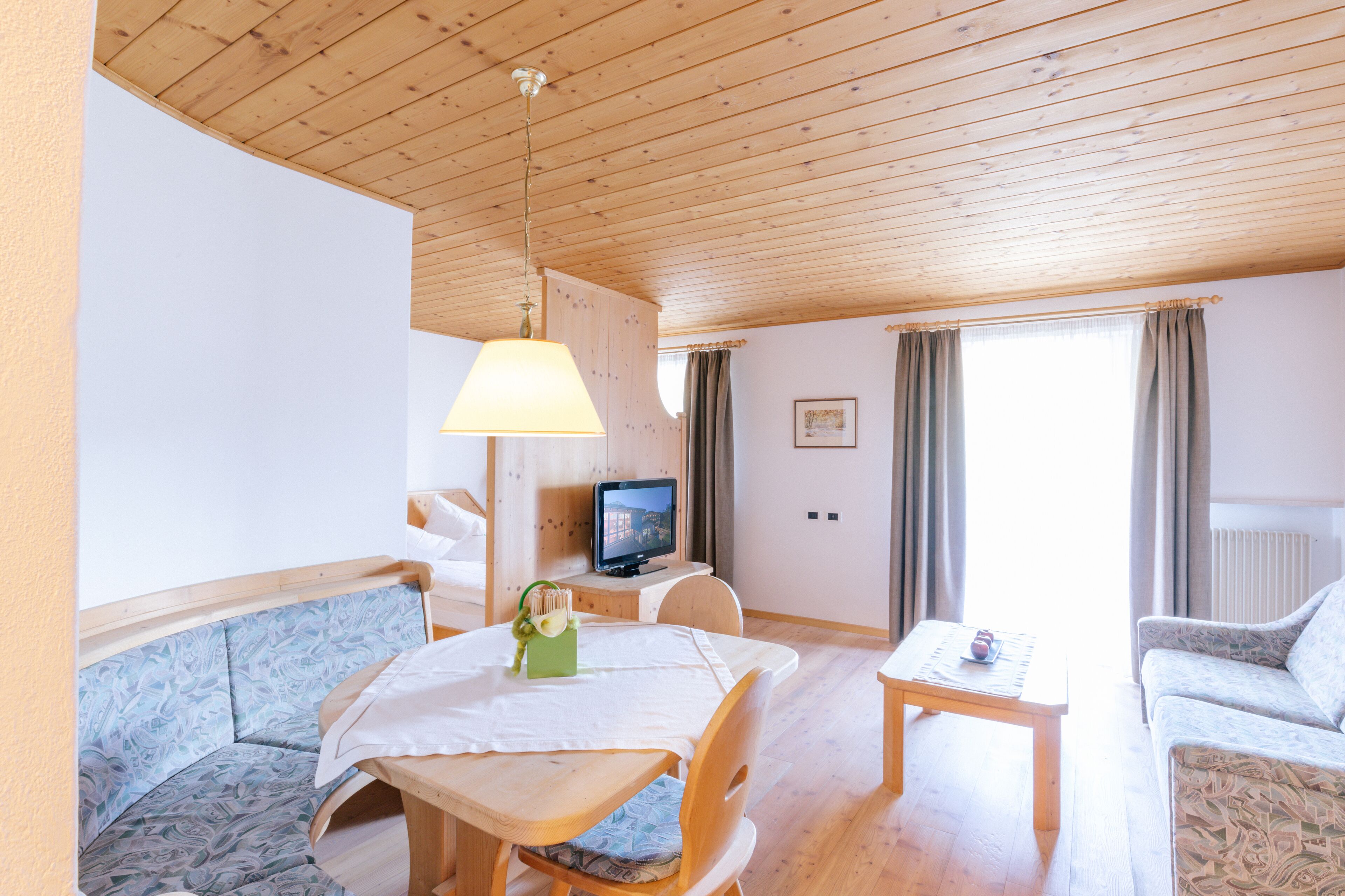 superior double room, balcony, valley view (schlern) | 1 bedroom, hypo-allergenic bedding, down duvets, minibar