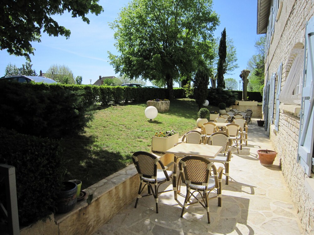 Hostellerie De La Bouriane by null