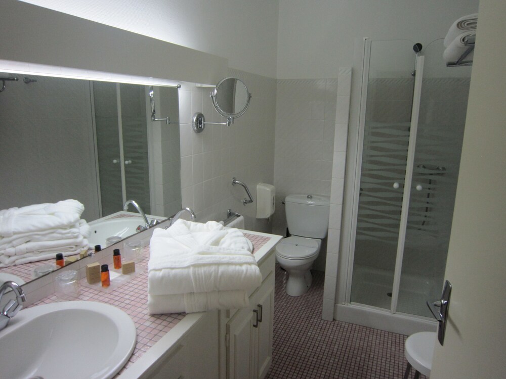 Hostellerie De La Bouriane by null