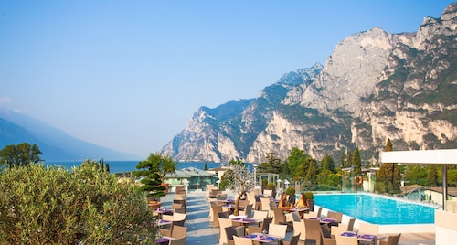 Hotel Kristal Palace - Tonelli Hotels - Adult Friendly