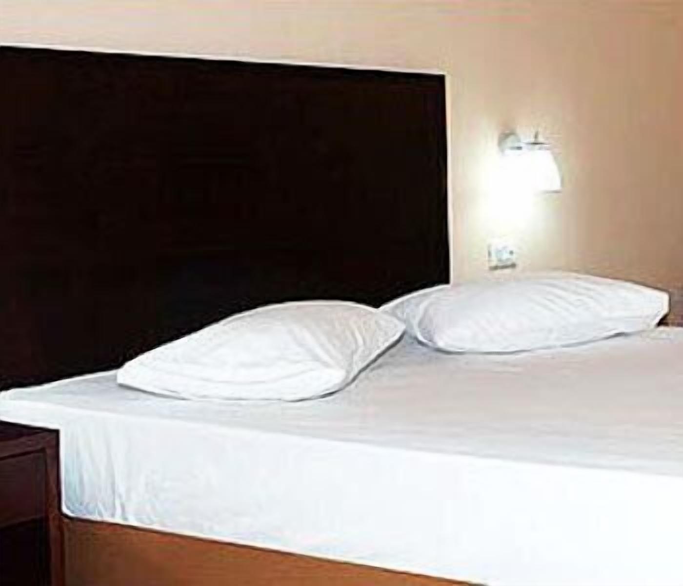 in-room safe, free cots/infant beds, free wifi, bed sheets