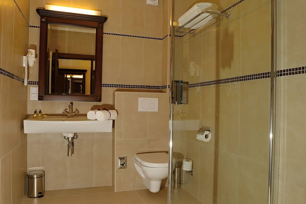 free toiletries, hair dryer, towels