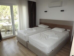 Superior Apartment, 1 Bedroom (for 3 people)