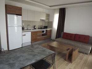Superior Apartment, 2 Bedrooms (for 4 people) | Living area