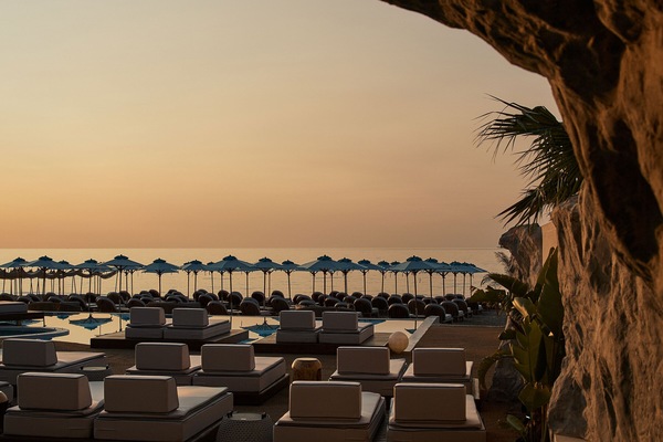 Cave Oasis Seafront Suite with Private Pool & Indoor Hydromassage Bathtub | 1 bedroom, premium bedding, minibar, in-room safe