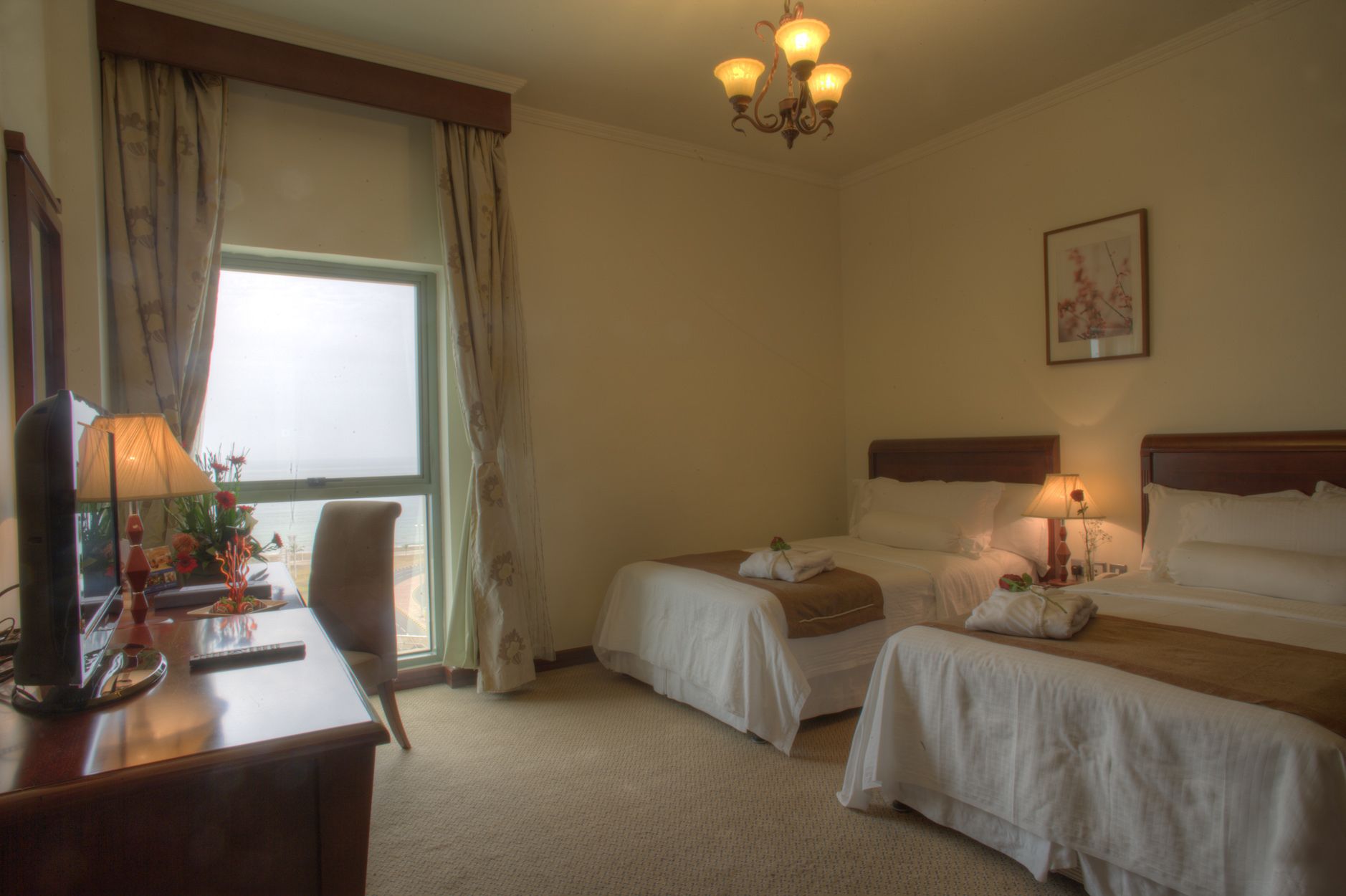 in-room safe, desk, free wifi, bed sheets