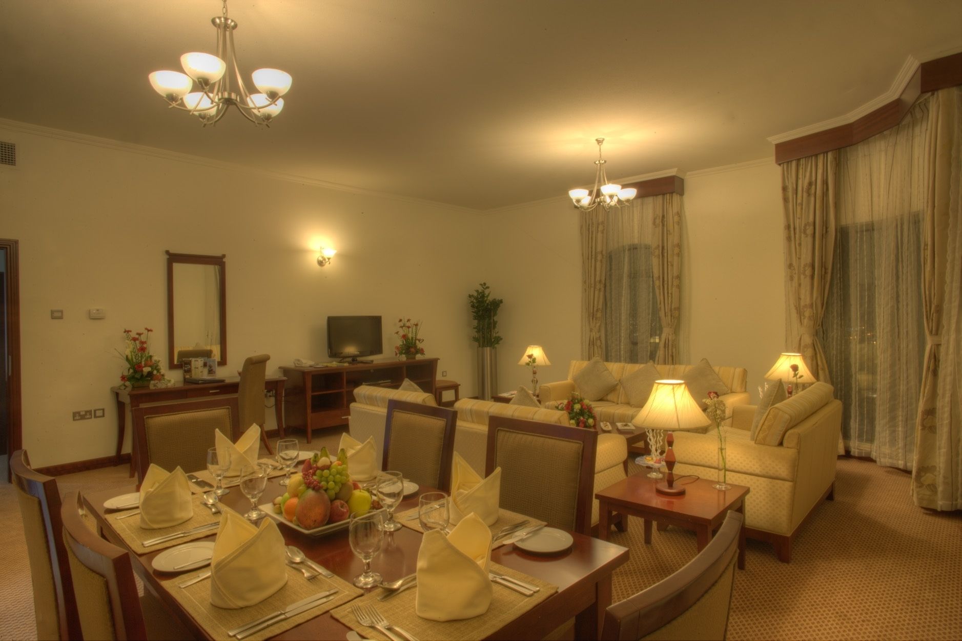 in-room dining