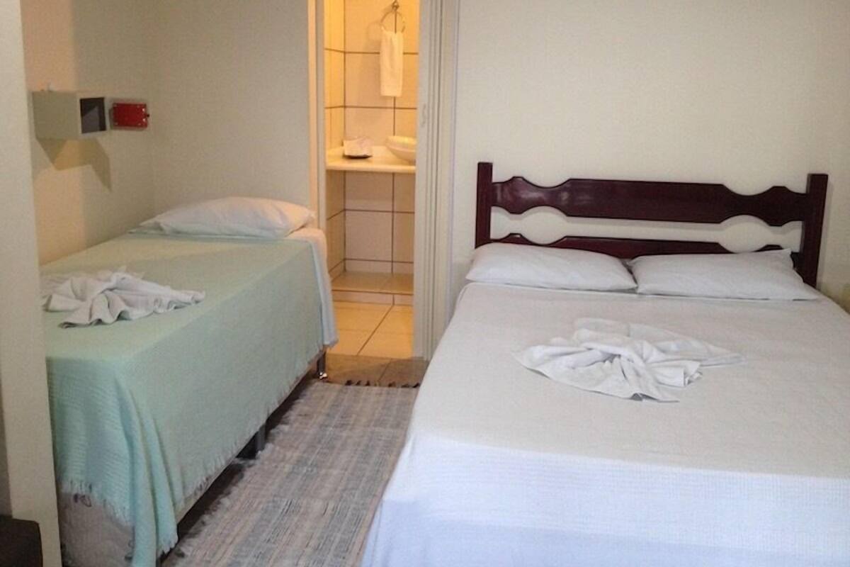 Suite Quadruplo Superior Vista Mar | Minibar, in-room safe, blackout curtains, rollaway beds