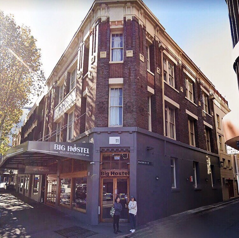 Big Backpackers Hostel by null