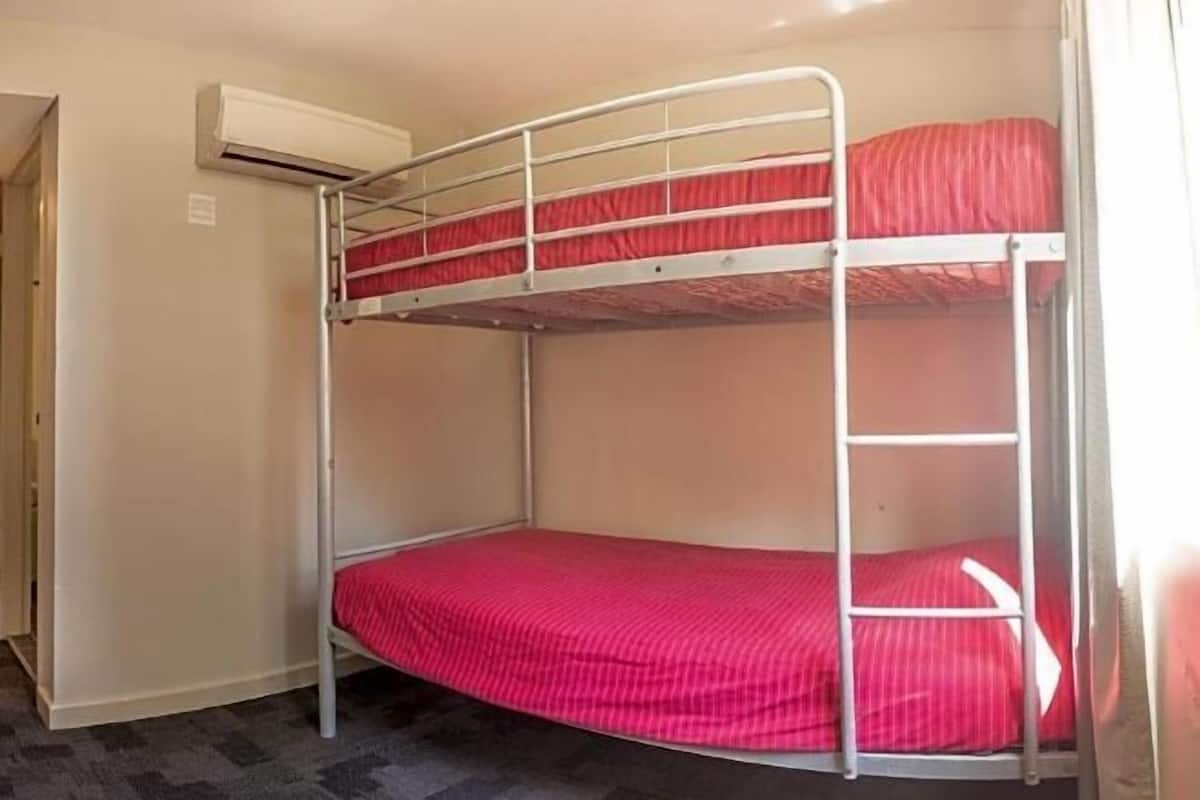 Blackout curtains, free WiFi, bed sheets