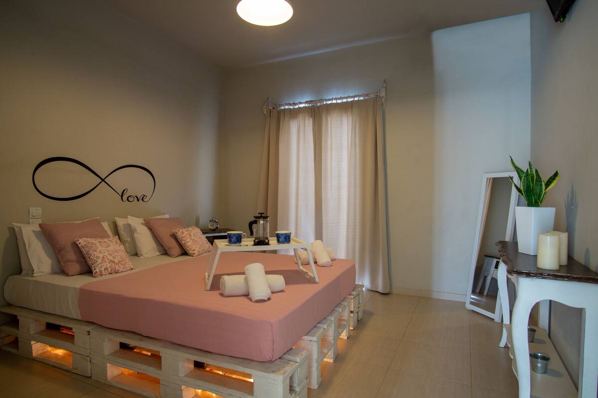 Superior Triple One Bedroom Apartment | 1 개의 침실, 객실 내 금고, 다리미/다리미판, 무료 유아용 침대
