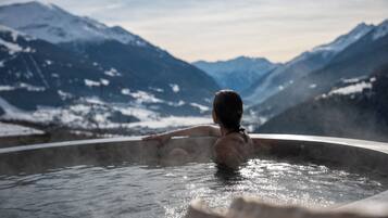 Sauna, Whirlpool, Dampfbad, Thermalbad/Mineralquelle