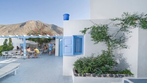 Exterior - Amelie Santorini Hotel (Santorini)