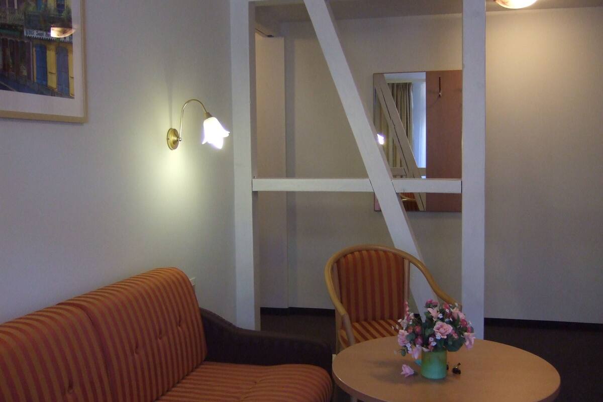 appartment 2 persons incl breakfast | living area | flat-screen tv