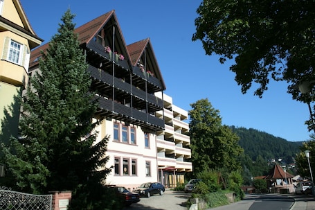 Fachada de la propiedad. Hotel Bergfrieden