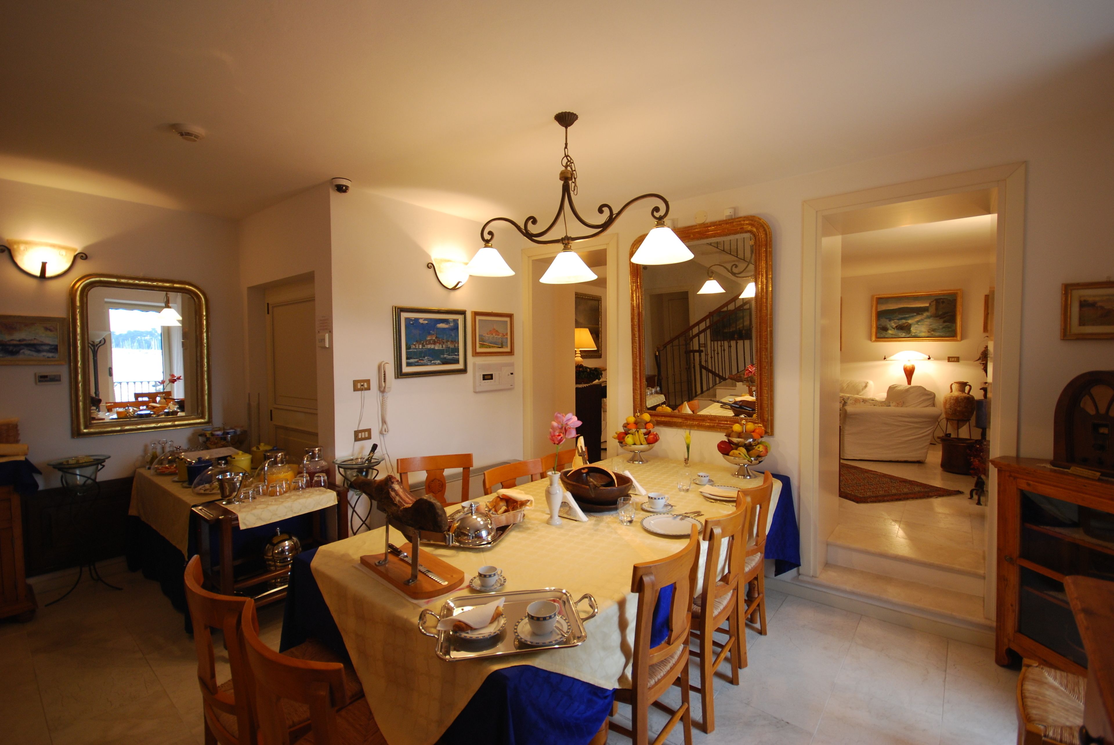 Daily buffet breakfast (EUR 16 per person)