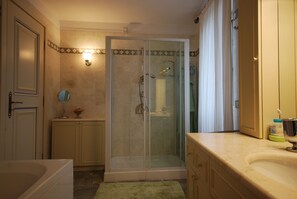 Ducha en el baño