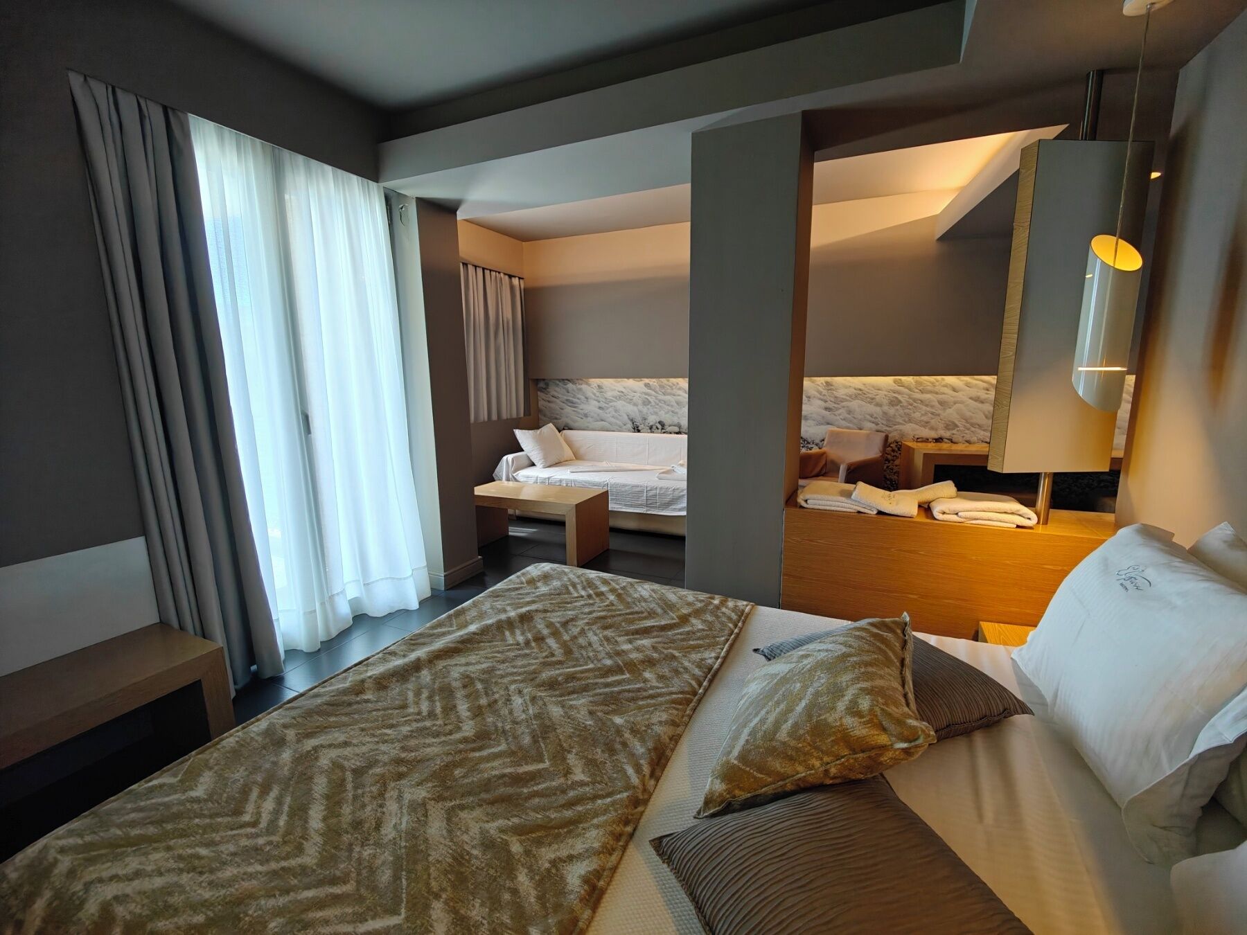 Elite Room, Sea View | Premium bedding, Select Comfort beds, minibar, in-room safe