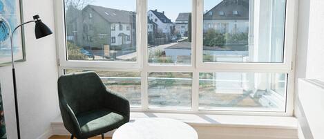 Chambre simple | Coffre-fort, bureau, espace de travail pour ordinateurs portables