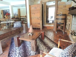 Khu tiếp khách ở sảnh