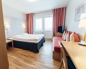 Double Room, Balcony | Hypo-allergenic bedding, pillowtop beds, in-room safe, desk - Pernilla Wiberg Hotel (Idre)