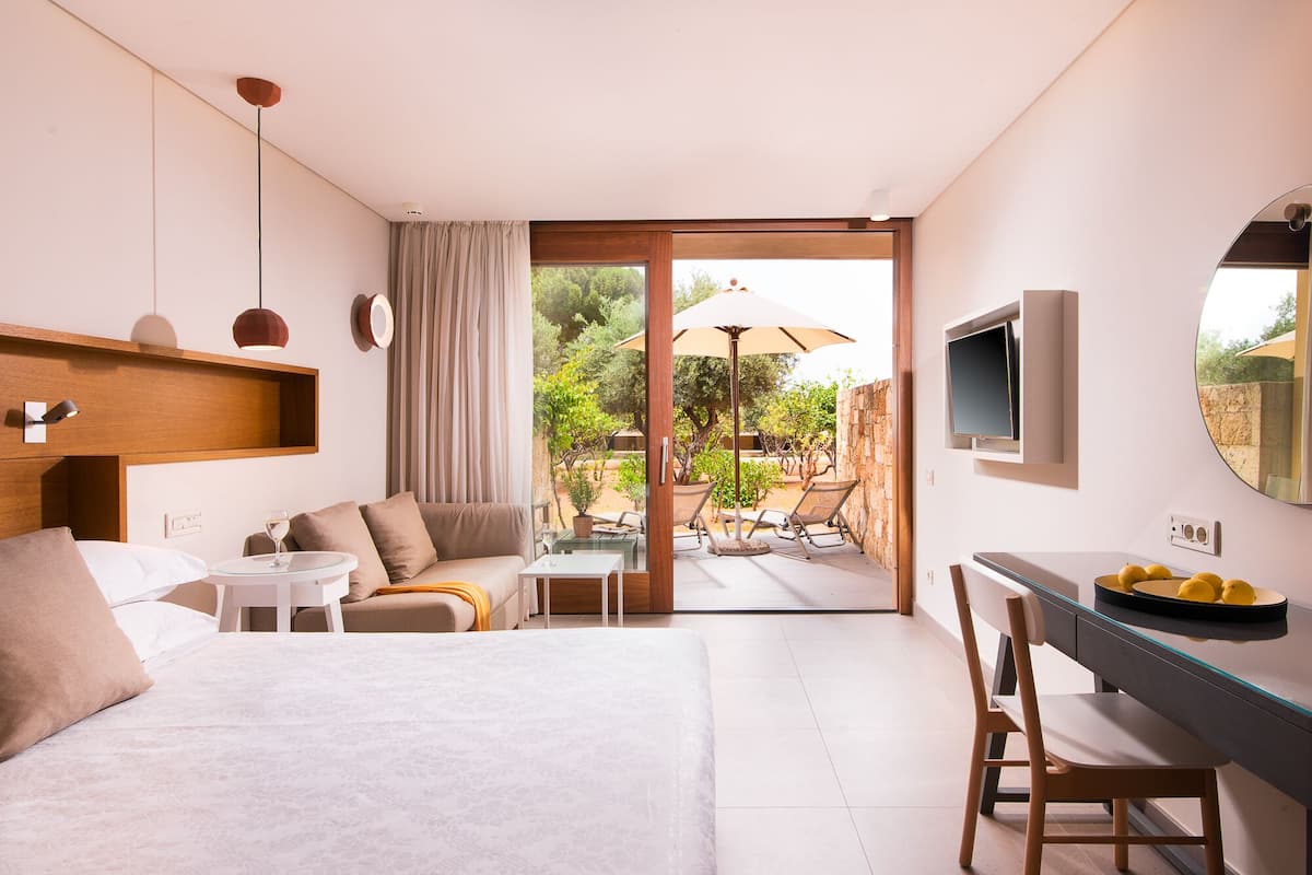 Superior Bungalow, Mountain / Garden View | 1 camera, una cassaforte in camera, insonorizzazione, Wi-Fi gratuito