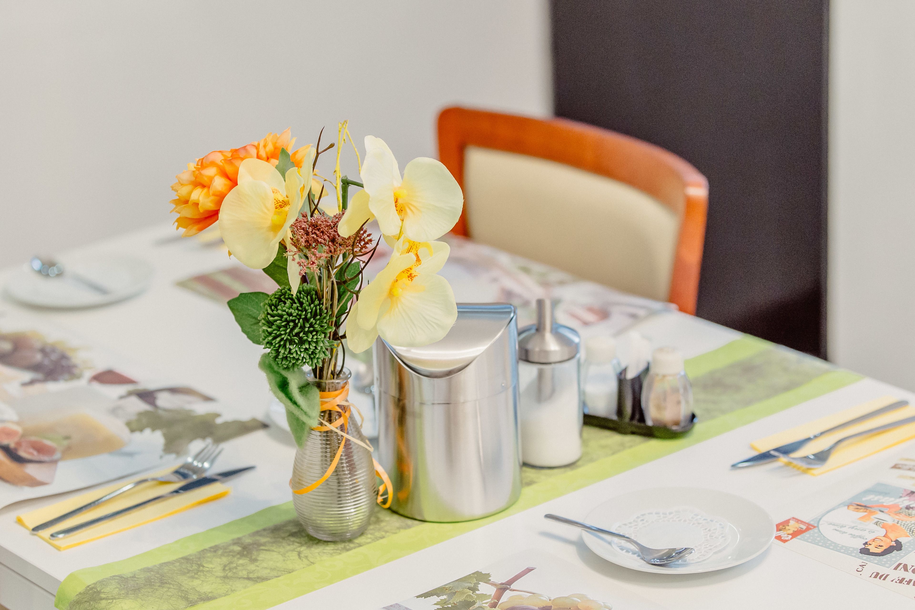 daily buffet breakfast (eur 10 per person)