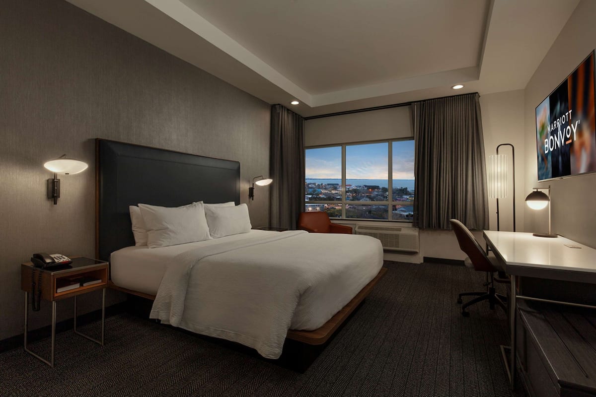 in-room safe, individually decorated, individually furnished, desk