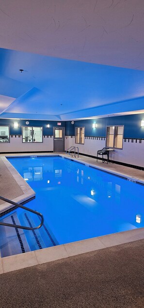 Indoor pool - Hampton Inn Bath (Brunswick Area) (Bath)