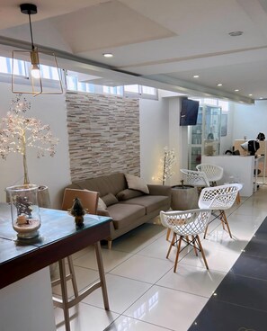 Baño turco/hammam, manicura y pedicura, masajes