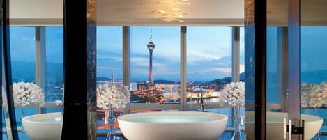 Presidential Suite | Bathroom