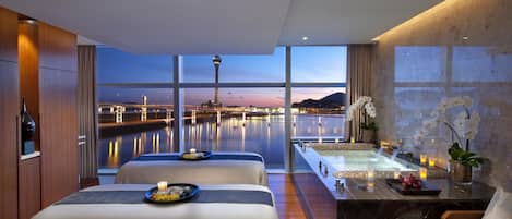 Salle de soins pour les couples, sauna, spa, soins du corps