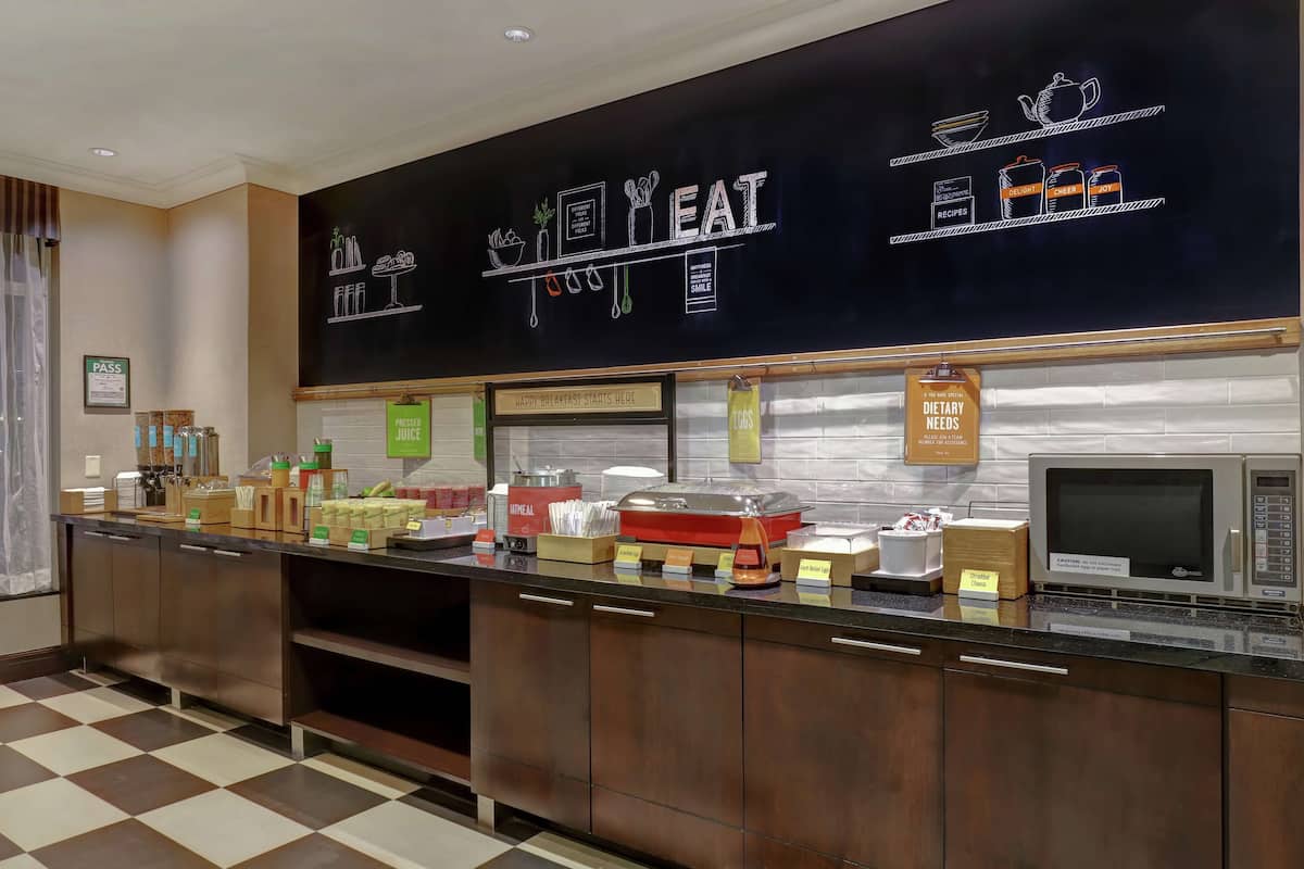 free daily full breakfast