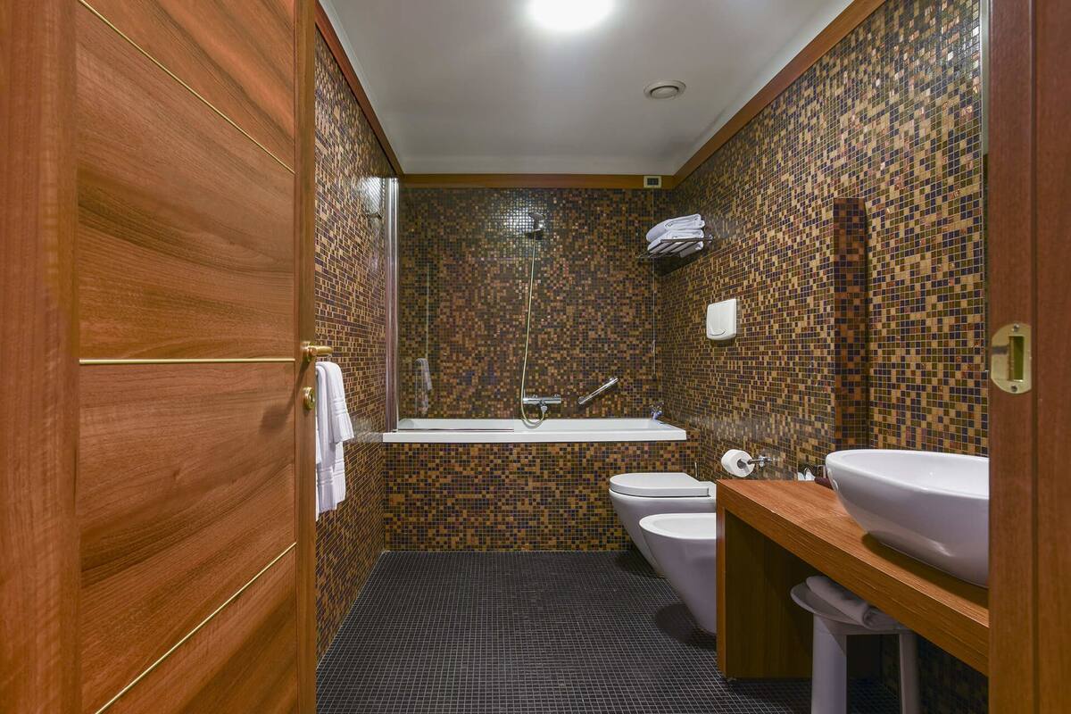 free toiletries, hair dryer, bathrobes, slippers