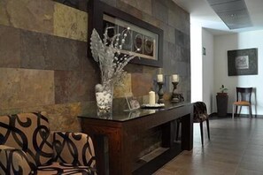 المنشأة من الداخل