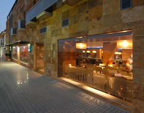 Exterior - Hotel Macami (El Carpio)