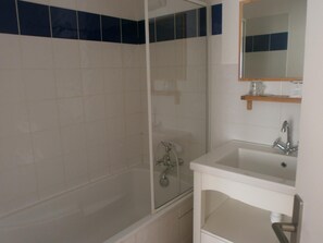 Bathroom - Le Clos Des Pins (Six-Fours-les-Plages)