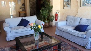 Living room - Le Clos Des Pins (Six-Fours-les-Plages)