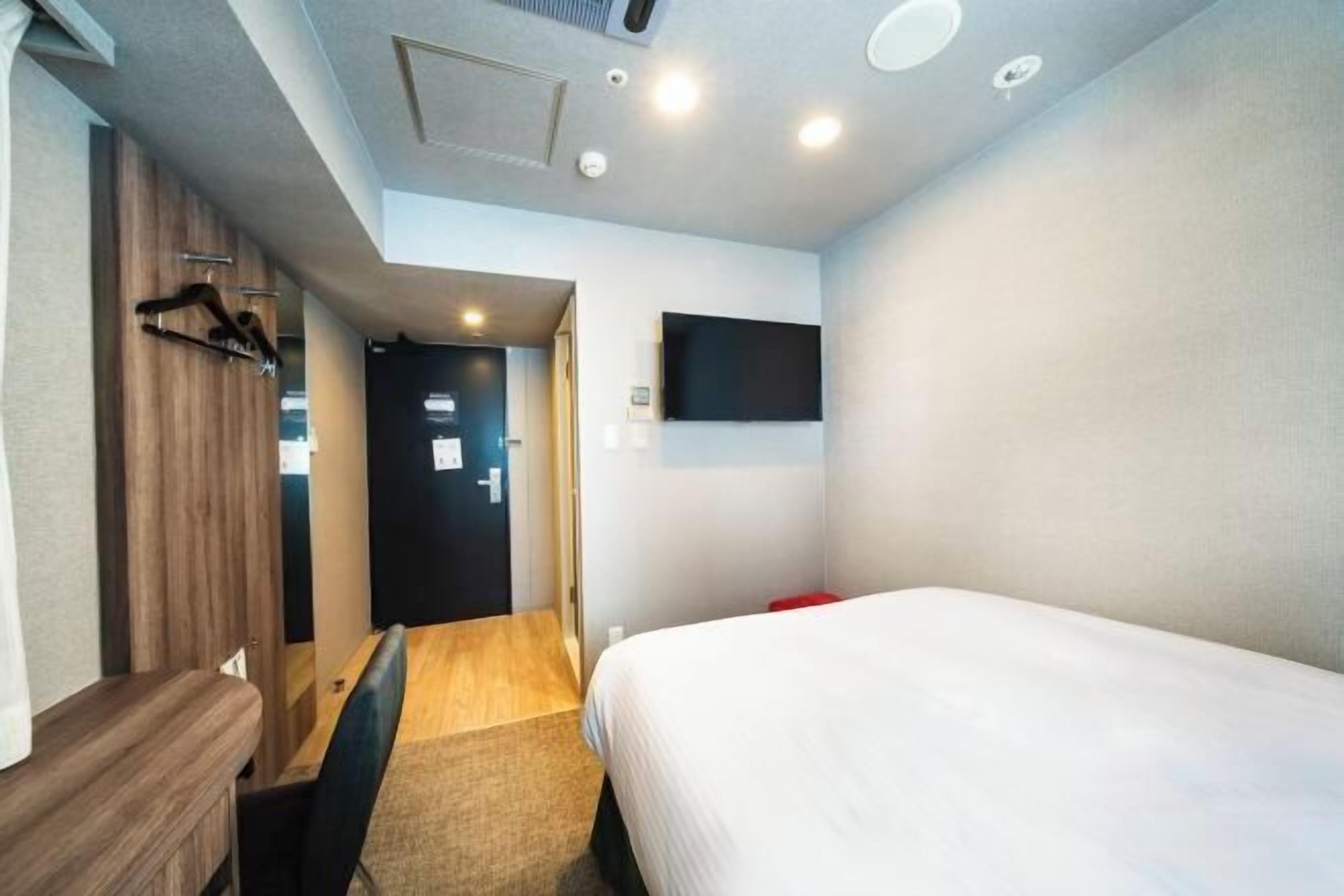 Hochwertige Bettwaren, Daunenbettdecken, Pillowtop-Betten, Schreibtisch