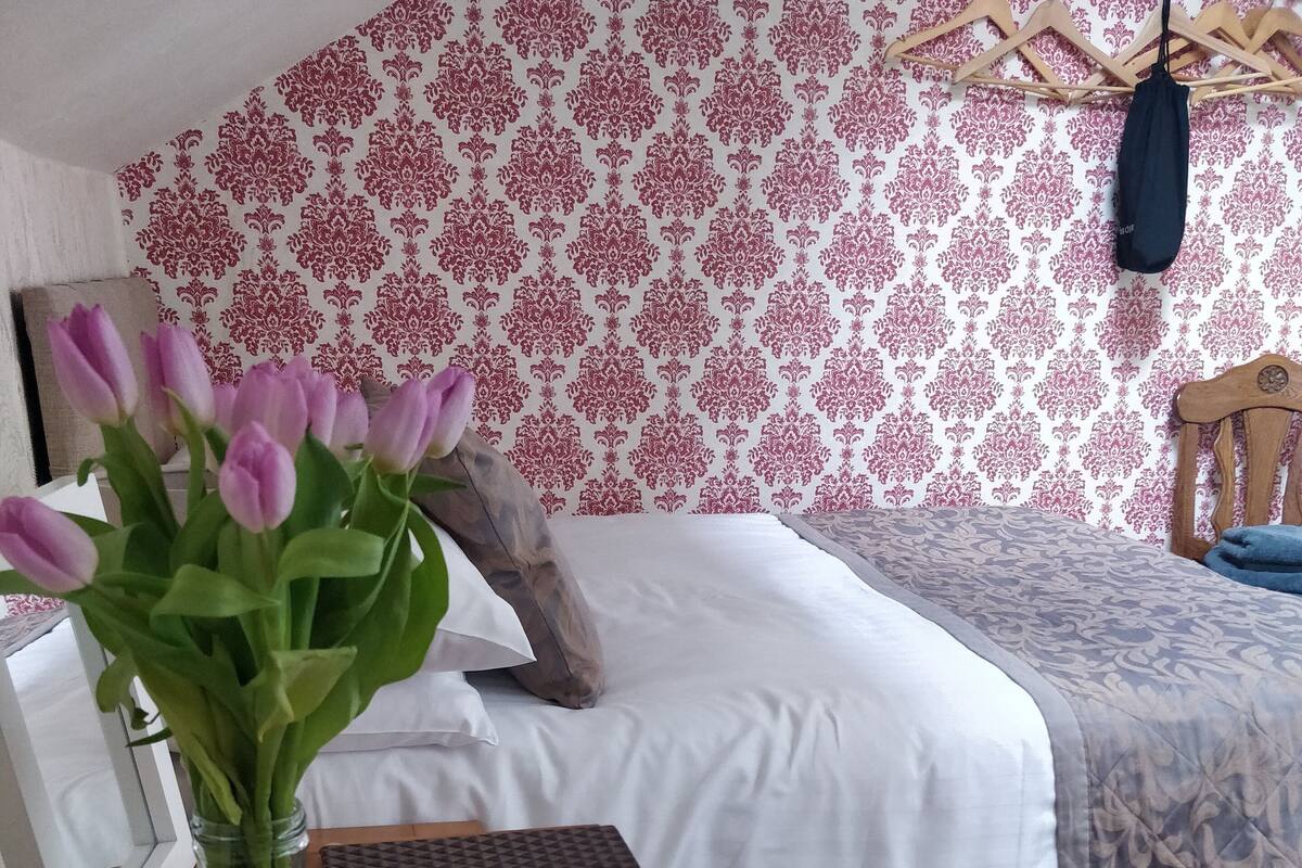 Classic Double Room, Ensuite