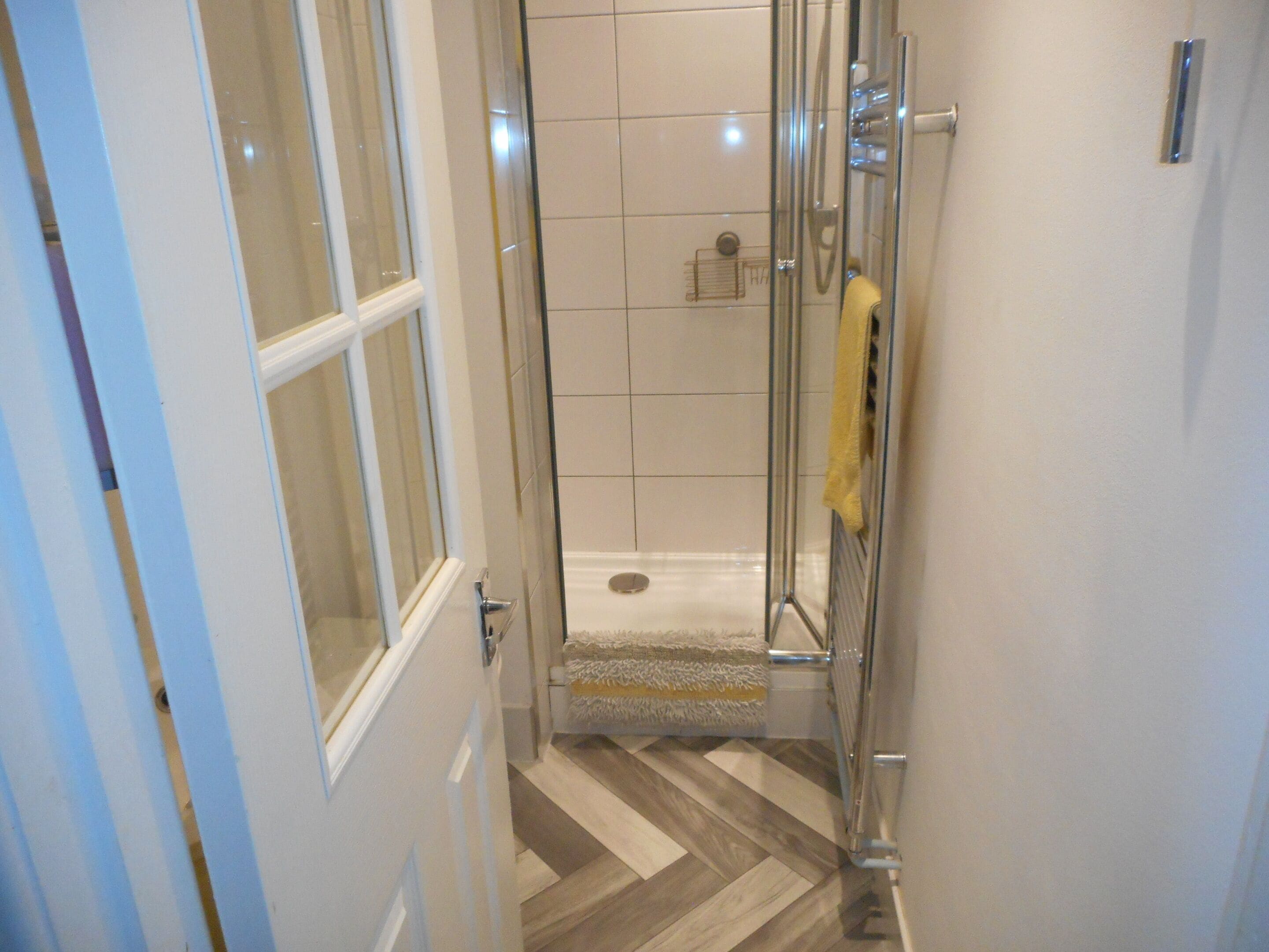 Standaard driepersoonskamer, en-suite badkamer (Top Floor)