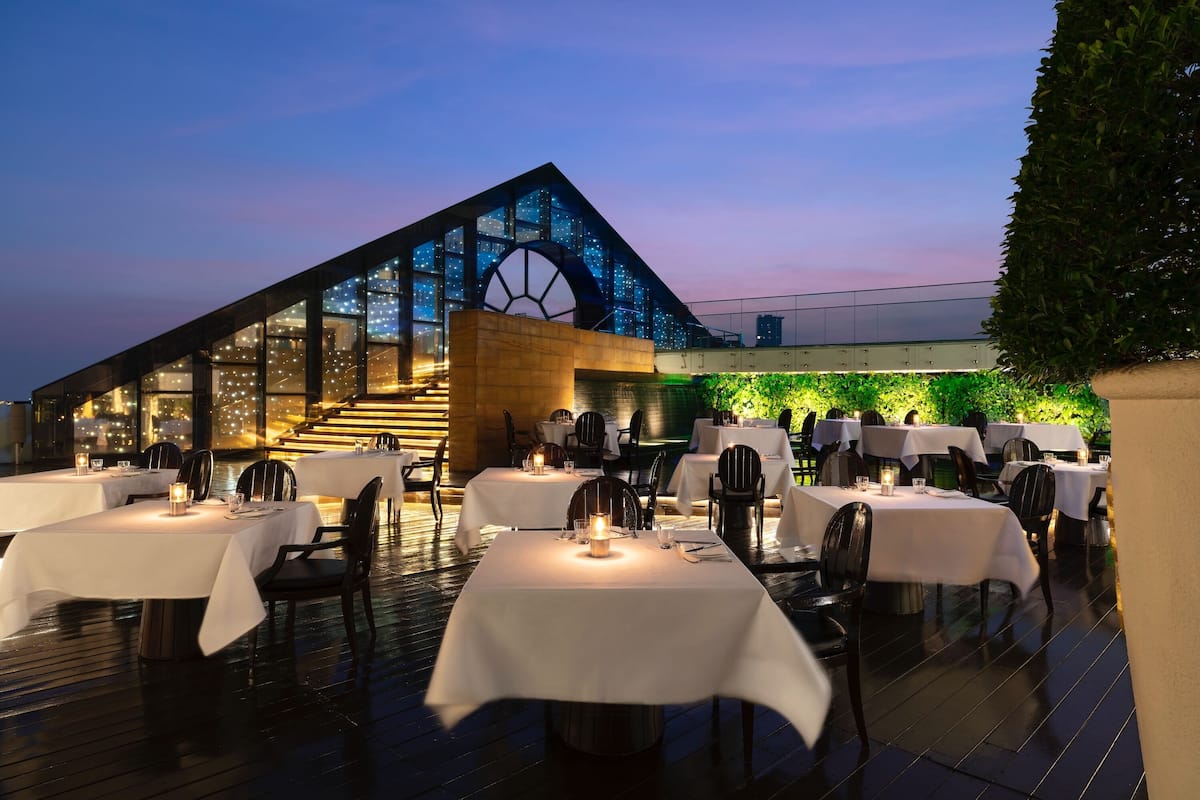 Tower Club Suite City View with Dinner once per stay at Breeze Restaurant above the Bangkok Skyline | Restaurant