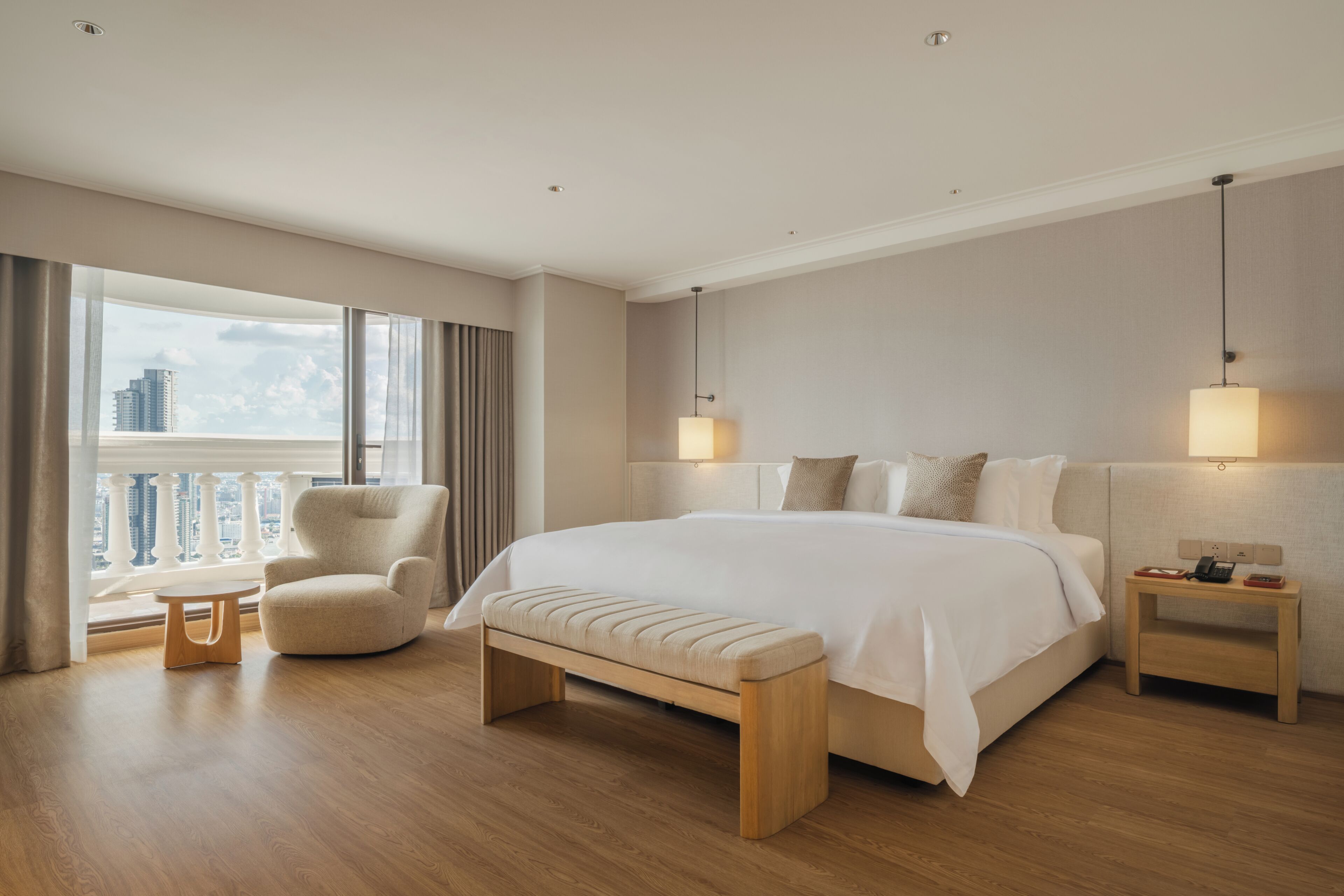 Premium bedding, free minibar items, in-room safe, desk