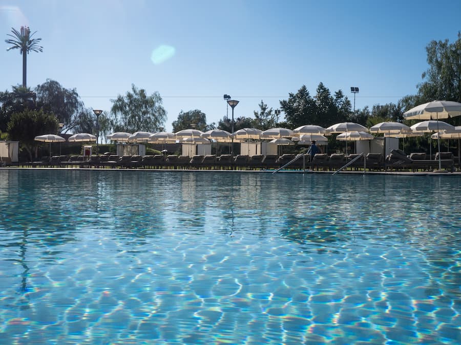 Indoor pool, 2 outdoor pools, pool umbrellas