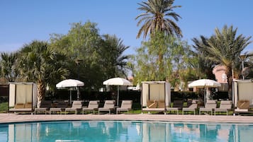 Indoor pool, 2 outdoor pools, pool umbrellas