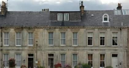 Eglinton Guest House