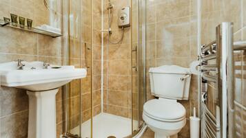 Superior Double Room, Ensuite (The Eucalyptus) | Bathroom