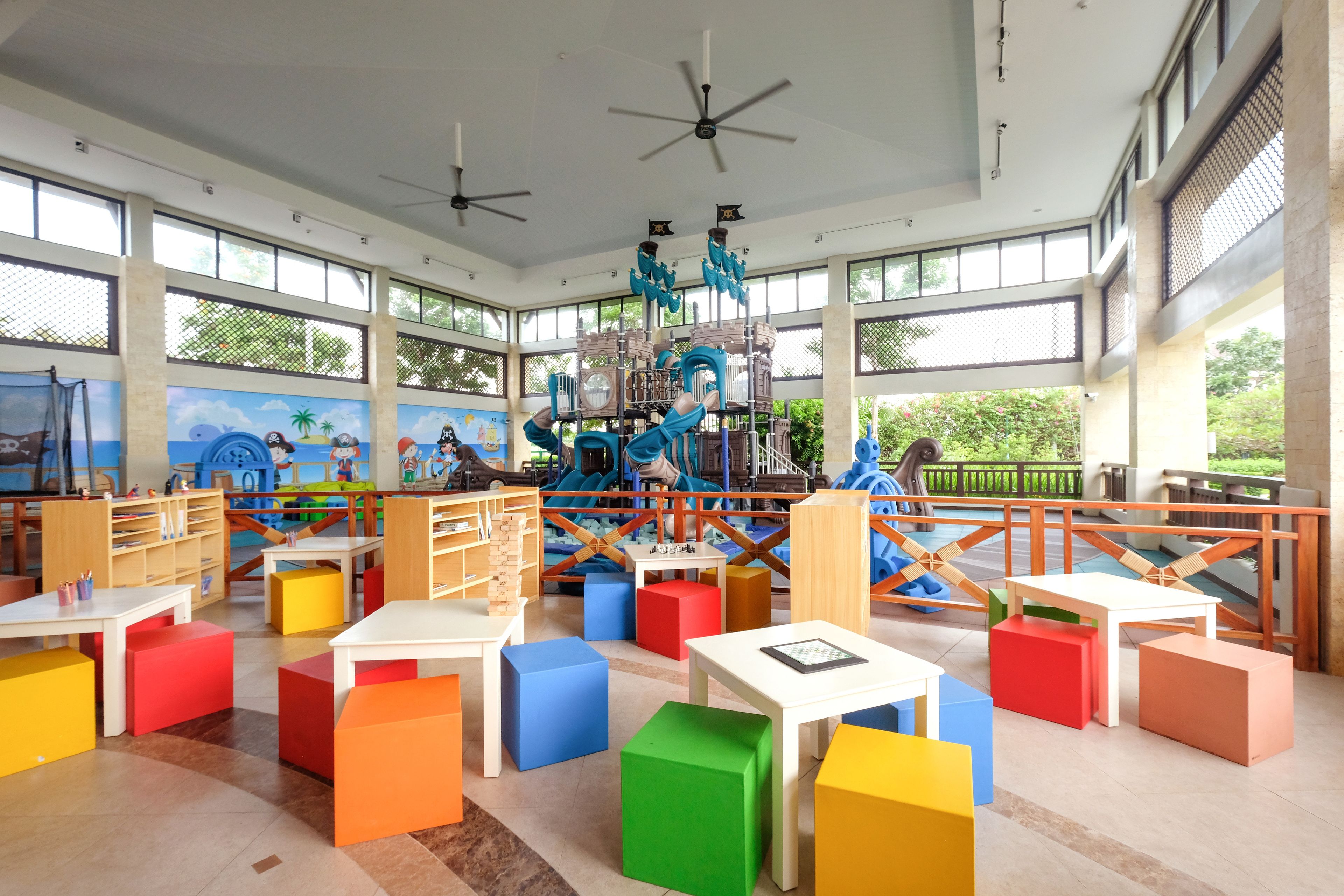 children’s play area – outdoor