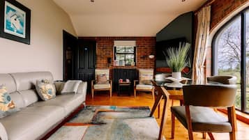 Apartment, Ensuite (The Barn- Self Catering) | Lounge
